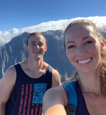 Doctors Ariel and Eric Heisser on a mountain hike